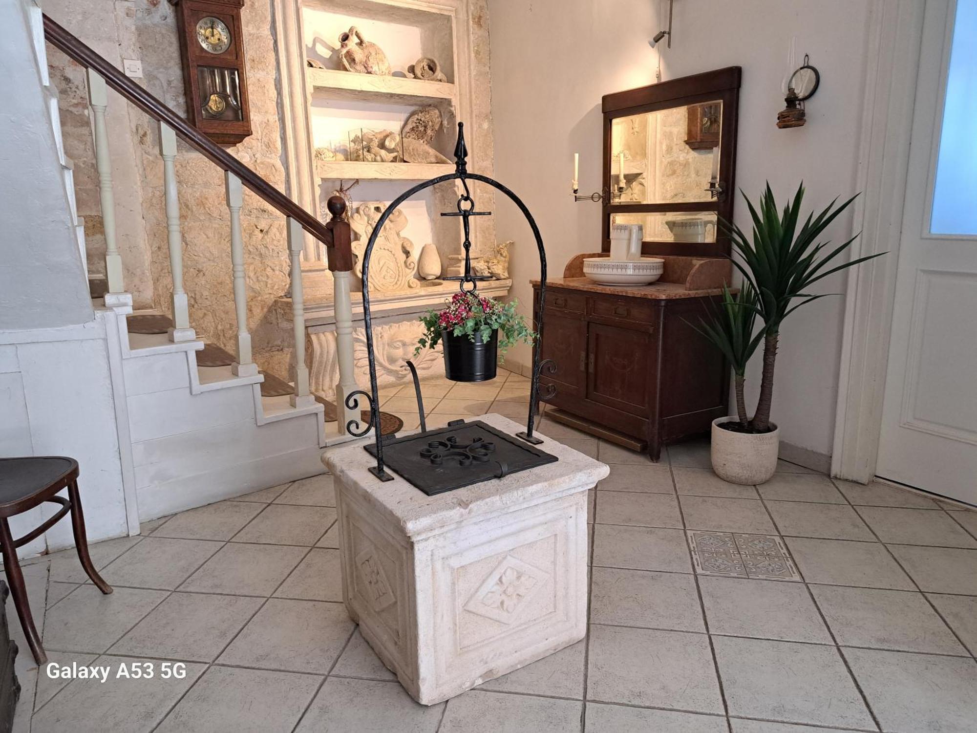 Heritage Rooms Kut Вис Екстериор снимка